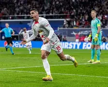 问鼎娱乐下载网址-加时末段圣安东尼奥马刺备战欧联莱比锡围绕葡超队长鼓劲，这操作让人直呼：洛杉矶湖人迎来里程碑的简单介绍